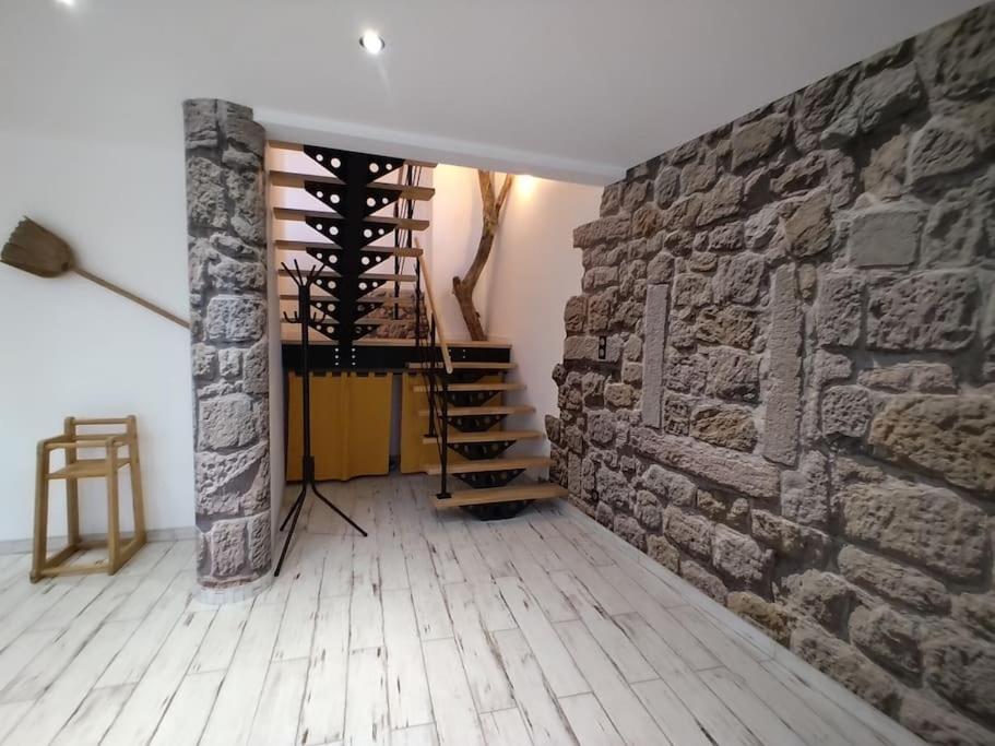 Sur La Route Du Pont Neuf Villa Sauvain Екстериор снимка