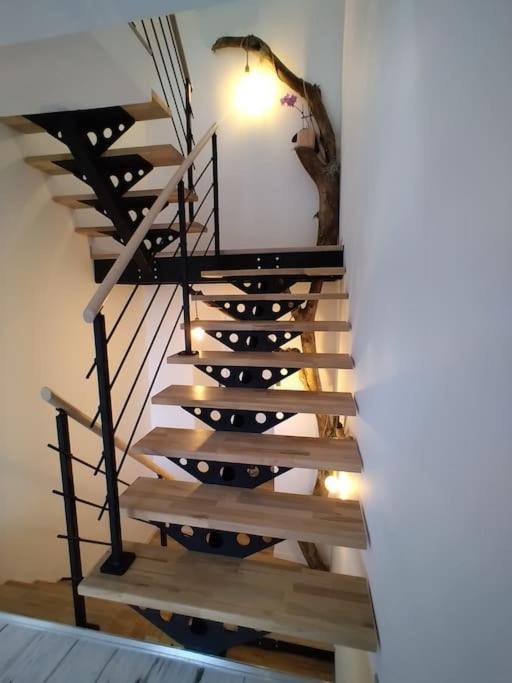 Sur La Route Du Pont Neuf Villa Sauvain Екстериор снимка